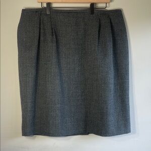 Rena Rowan 100% Wool Black and White Pleated Midi Skirt